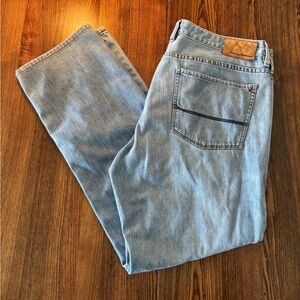 Tommy Bahama Men's Light Blue Jeans